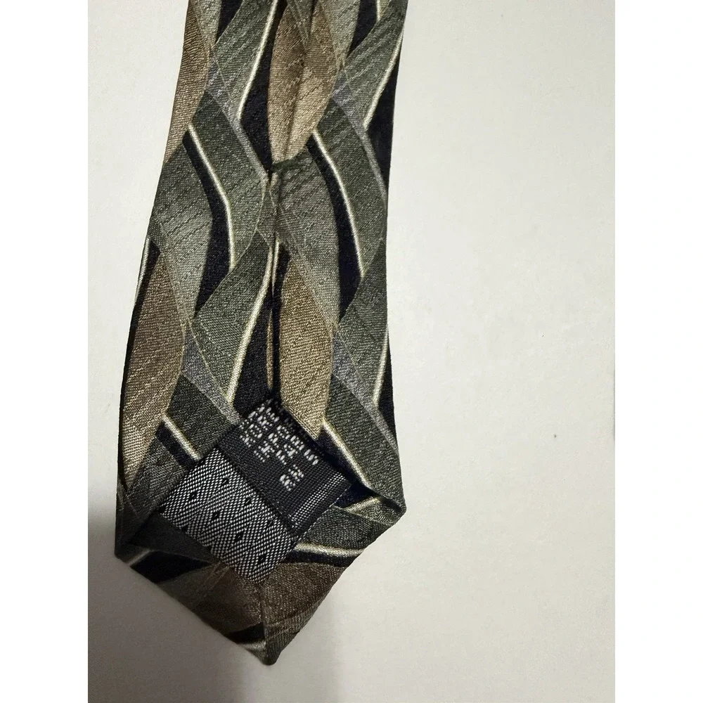 J. Ferrar Mens Silk Necktie Olive Green Taupe Geometric Woven Pattern Tie